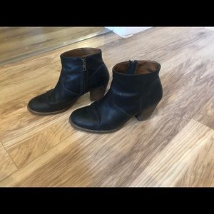 Madewell black leather boots size 8.5